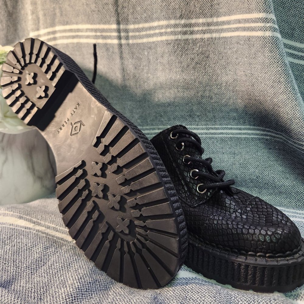 Katy Perry loafers - Picture 2 of 3